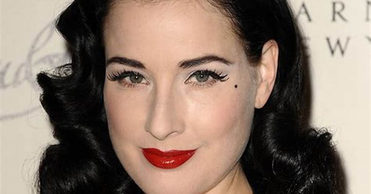 Dita Von Teese's Powerful Declaration
