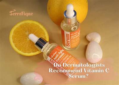 Do Dermatologists Recommend Vitamin C Serum?