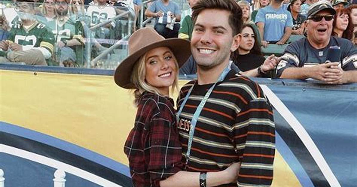 Do Hannah and Dylan Live Together?
