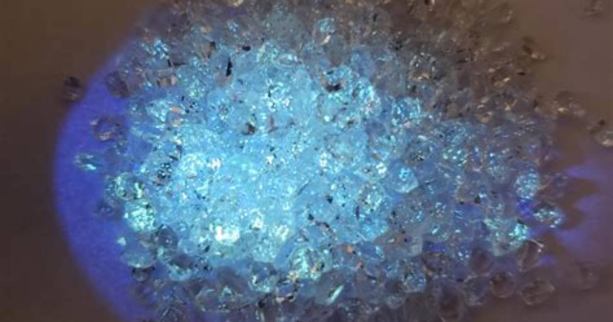 Do Herkimer Diamonds Glow?