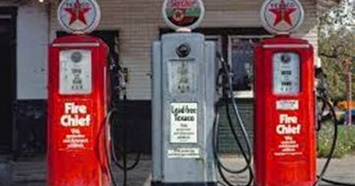 Do Old Cars Need Leaded Fuel?