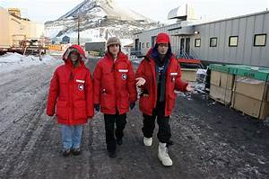 Do People in Antarctica Shower?
