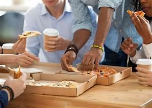 Do Restaurants Have to Feed Their Employees?