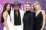 Do Tim Mcgraw Daughters Sing?
