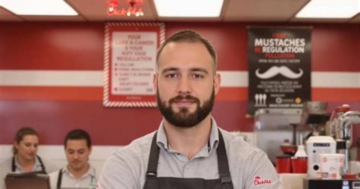 Does Chick Fil a Allow Facial Hair?