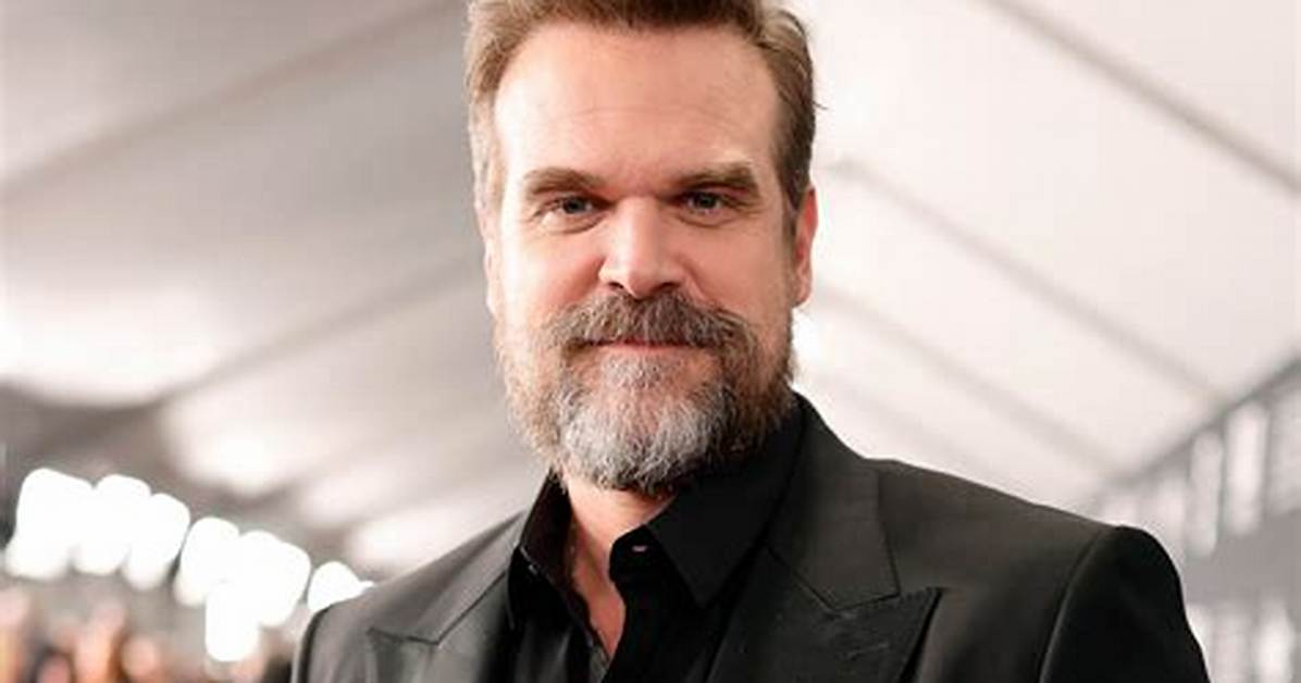Does David Harbour Speak Russian Fats You Didn T Know About His Accent And