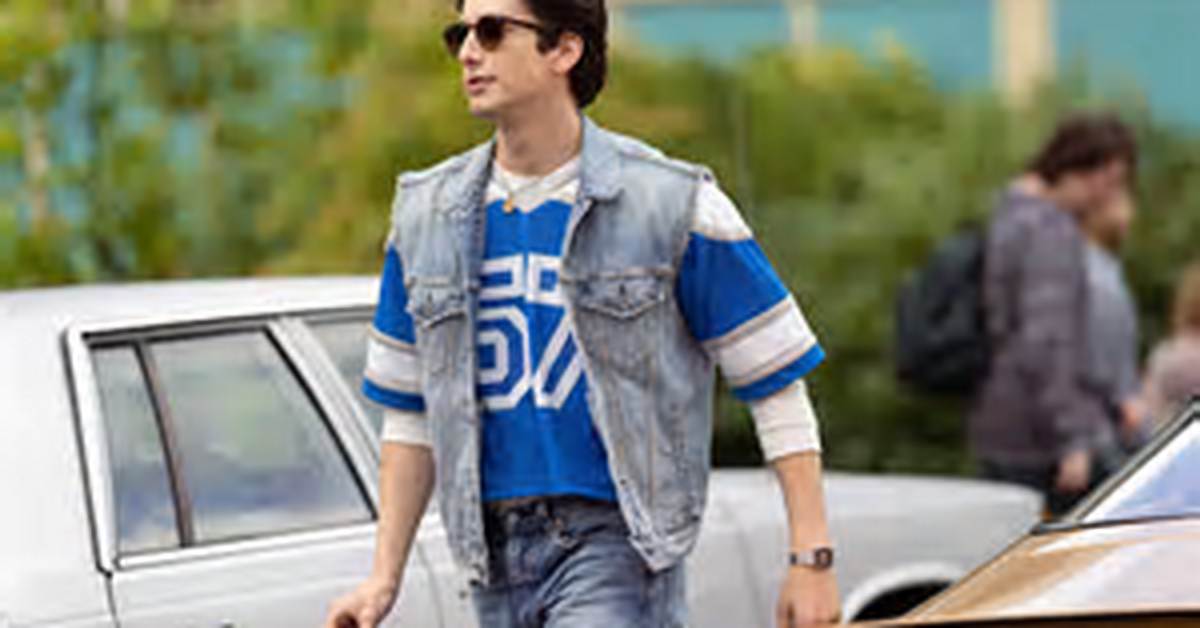 Does Milo Manheim Have Tattoo | School Spirits Actor Weight Loss