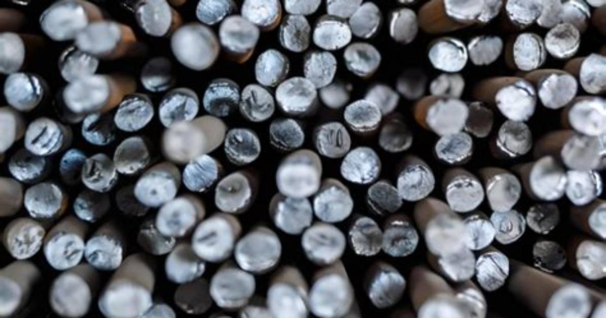 Does Nickel Turn Green?