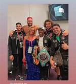 Does Shane Fury Box?