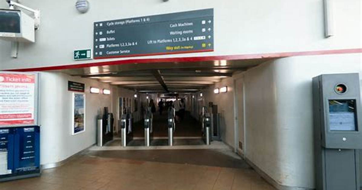 Does Stockport Station Have Ticket Barriers?