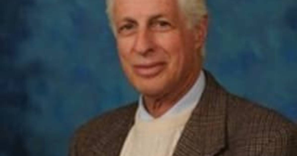 Dr. Neil Ozer: Esteemed Cosmetic and Reconstructive Surgeon
