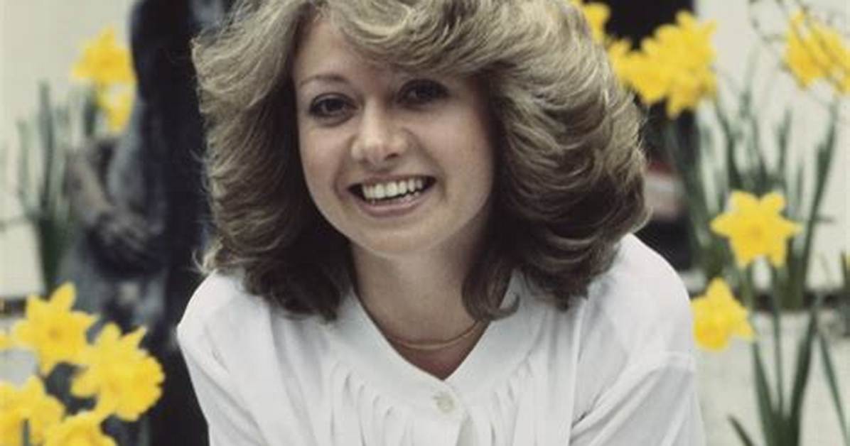 Elaine Paige Net