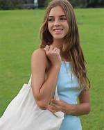 Emily Feld: Rising Star in the World of Modeling
