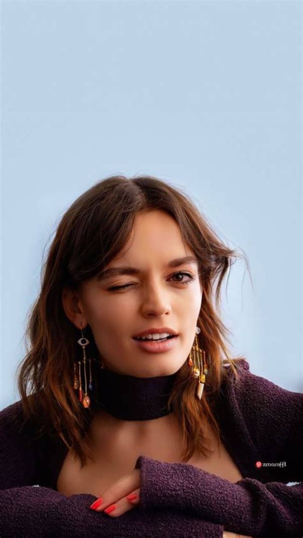 Emma Mackey Young