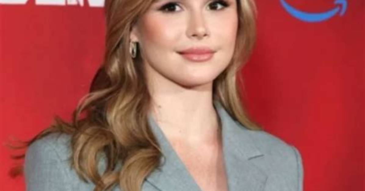 Erin Fitzsimmons Height, Weight, Net Worth, Age, Birthday, Wikipedia, Who, Instagram, Biography
