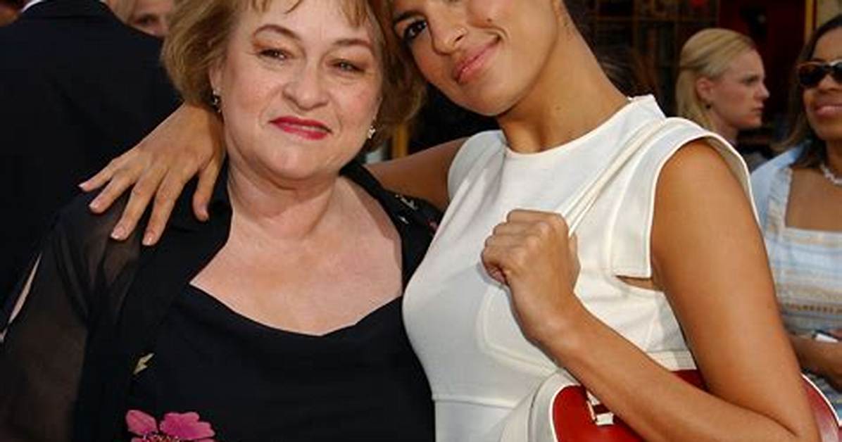 Eva Mendes Mother Eva Perez Suarez Biography Age Instagram Net Worth