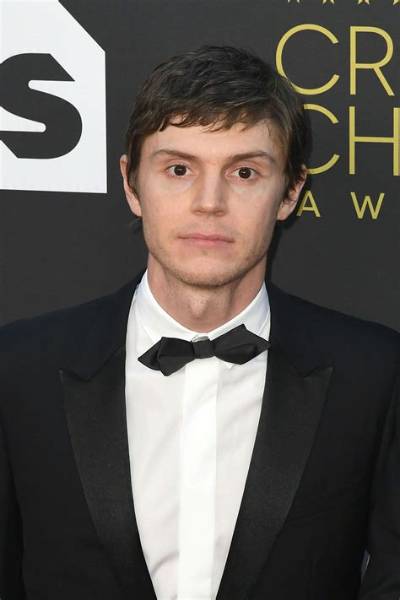 Evan Peters Now: a Comprehensive Update for 2023