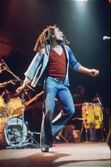 Exploring Bob Marley's Height: a Look at the Iconic Reggae Legend