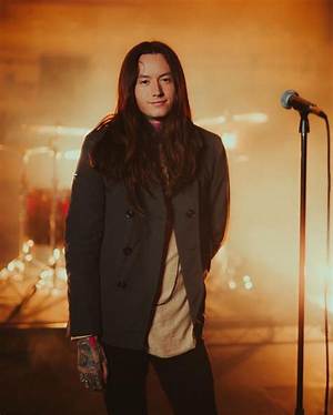 Exploring the Ethnicity of Bad Omens Lead Singer: a Deep Dive