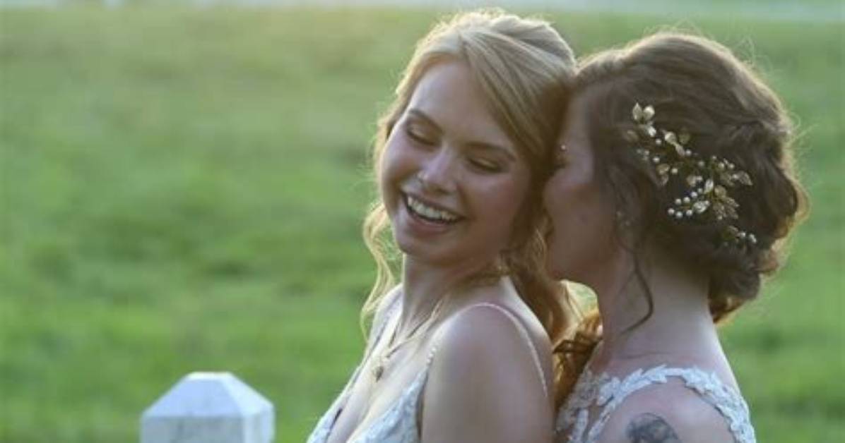 Exploring the Fascination: Hailee and Kendra Nude