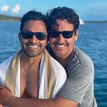 Exploring the Intriguing Jonathan Knight Relationships