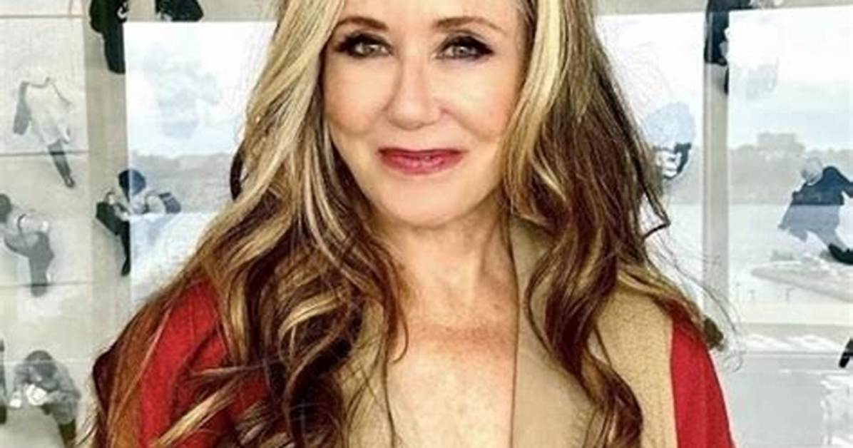 Exploring the World of Mary Mcdonnell