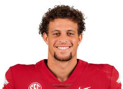 Feleipe Franks Stats, College, Draft, Trade, 40 Time, Contract, Salary, Net Worth