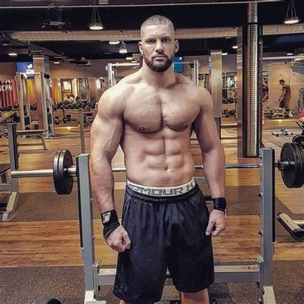 Florian Munteanu: the Rising Star of Romanian Cinema