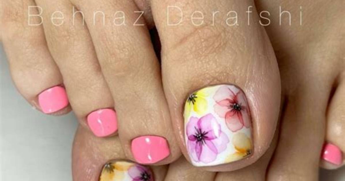 Flower Design Pedicure: Elevate Your Foot Care with Stunning Floral Art