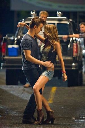 Footloose 2011 Cast: a Detailed Look at the Stars Behind the Iconic Movie