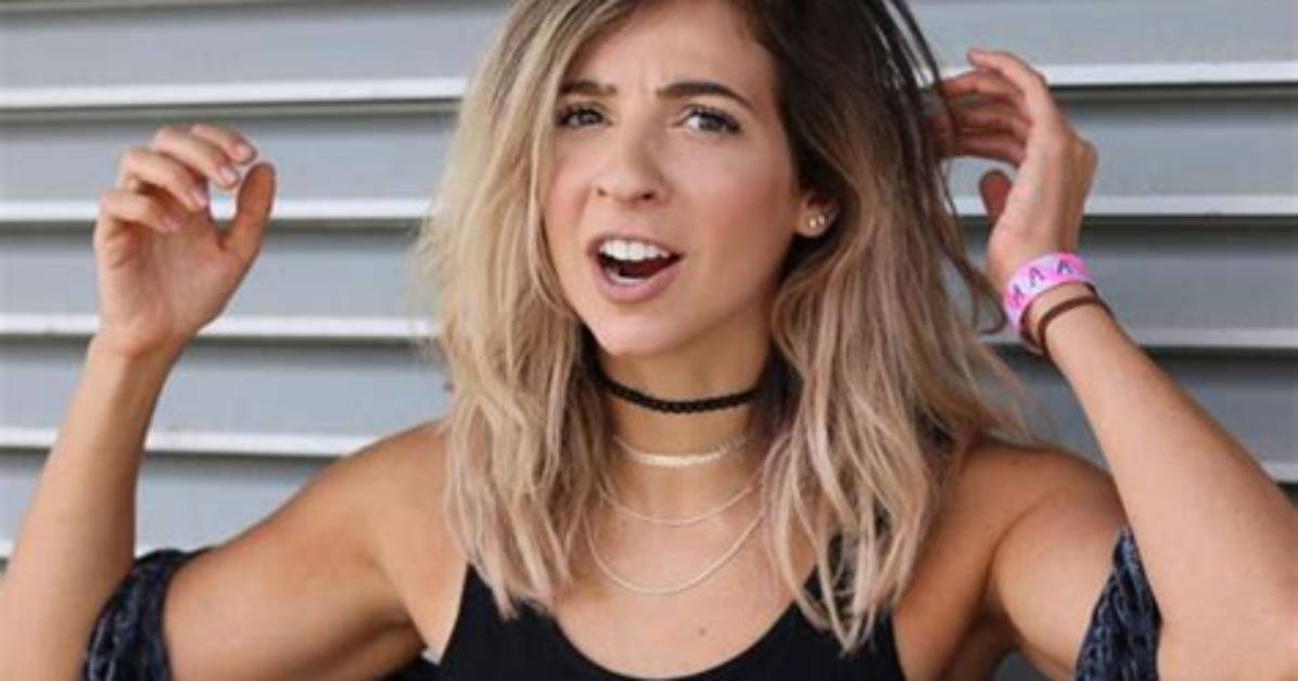 Gabbie Hanna S Net Worth Fact Career Awards Biography