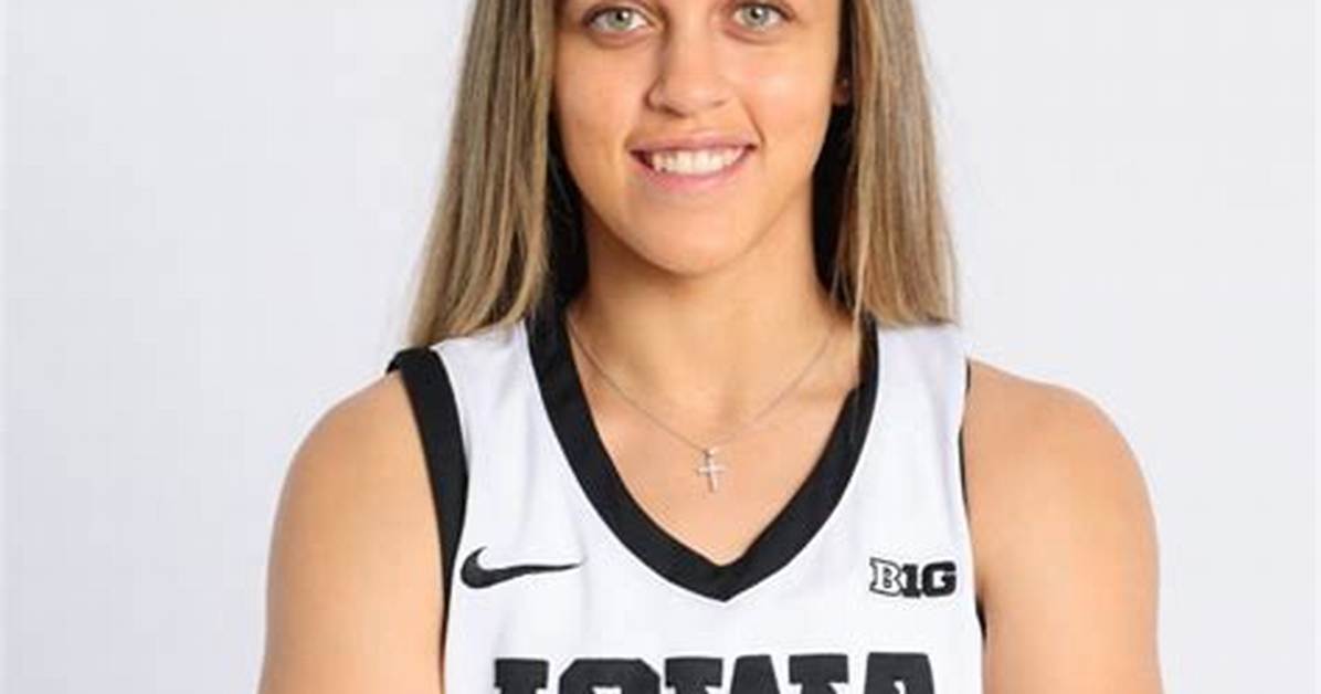 Gabbie Marshall S