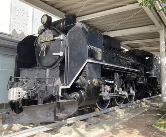 Gcf of 3589 and 621