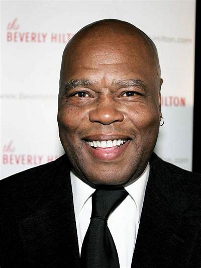 Georg Stanford Brown Net Worth