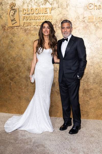 George Clooney's Wife: Amal Clooney - a Look at Their Love Story