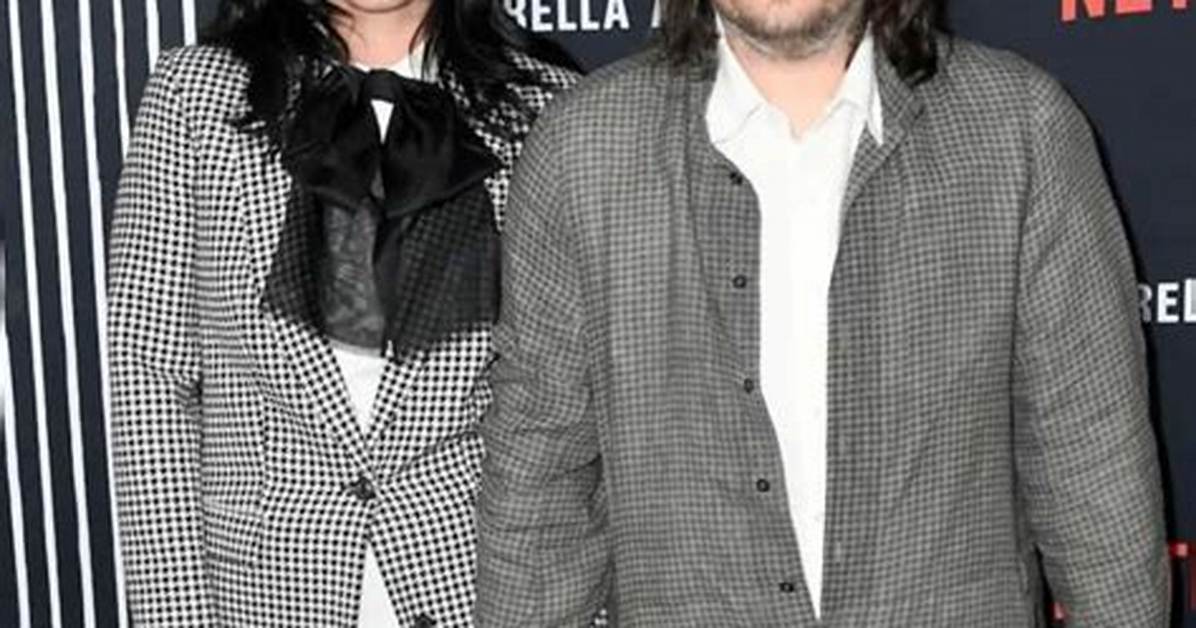Gerard Way and Lindsey Ballato: an in-Depth Exploration of Their Creative Partnership