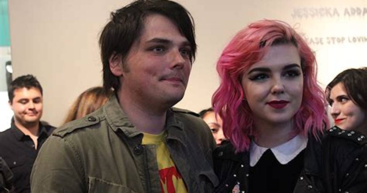 Gerard Way Wife and Kid: a Comprehensive Look at the Personal Life of the Iconic Musician