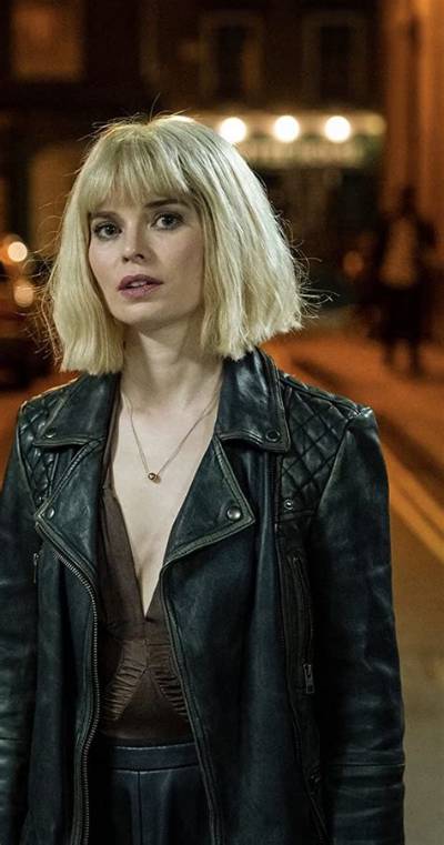 Gina Bramhill Height, Weight, Net Worth, Age, Birthday, Wikipedia, Who, Instagram, Biography