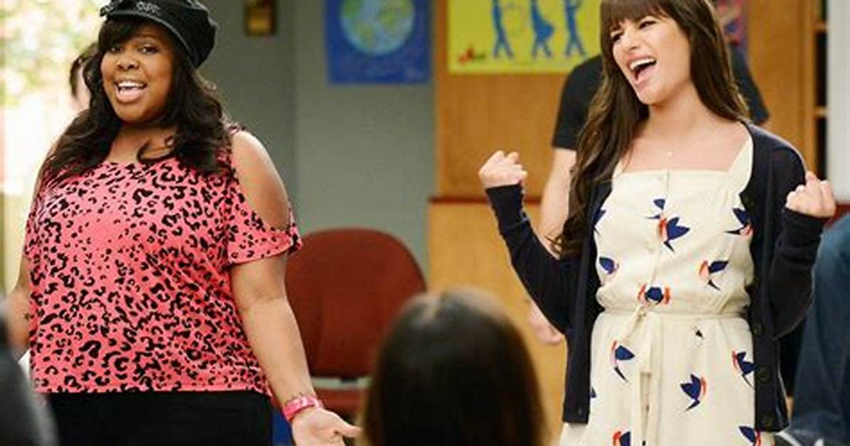 Glee S Amber Riley Addresses Lea Michele Rumors with Ziwe She Would Probably Say She Doesn T See