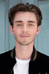 Greyson Chance Gay, Boyfriend, Age, Songs, Height, Family, Wiki, Sister