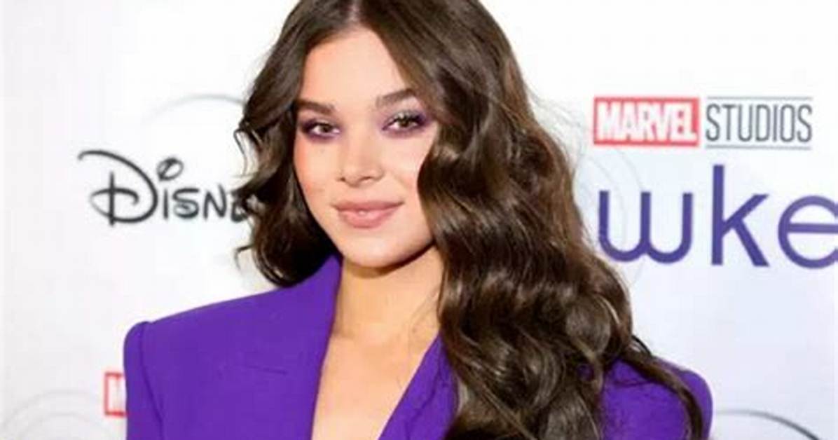 Hailee Steinfeld: Age, Net Worth, Relationship, Career, Family and More