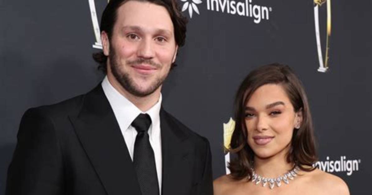 Hailee Steinfeld's Boyfriend: Who Is He?