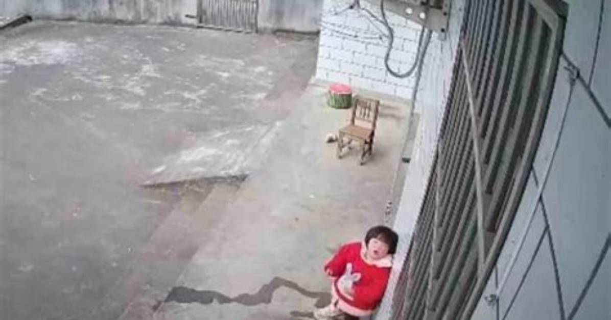 Heartbreaking Cctv Captures Child and Mother's Stolen Moment