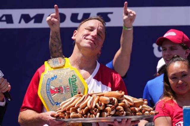 Here's Joey Chestnut's Earning, Impressive Eating Records & 2018 Net Worth