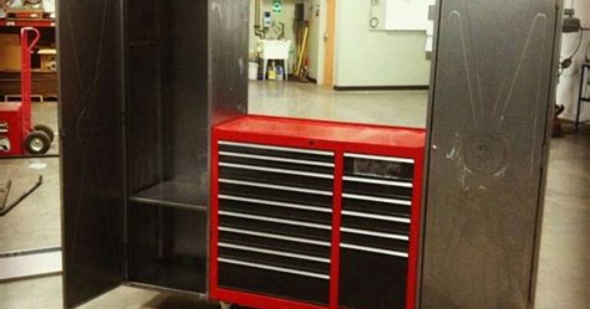 Homemade Toolbox Hutch