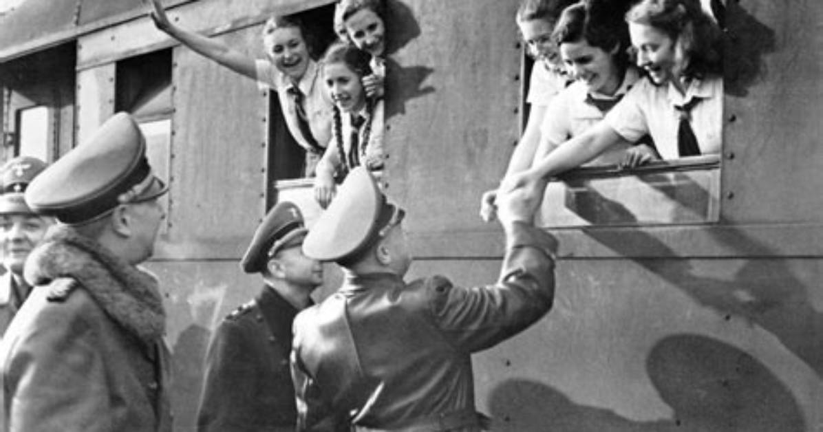 How Did World War 2 Affect Family Life in England?