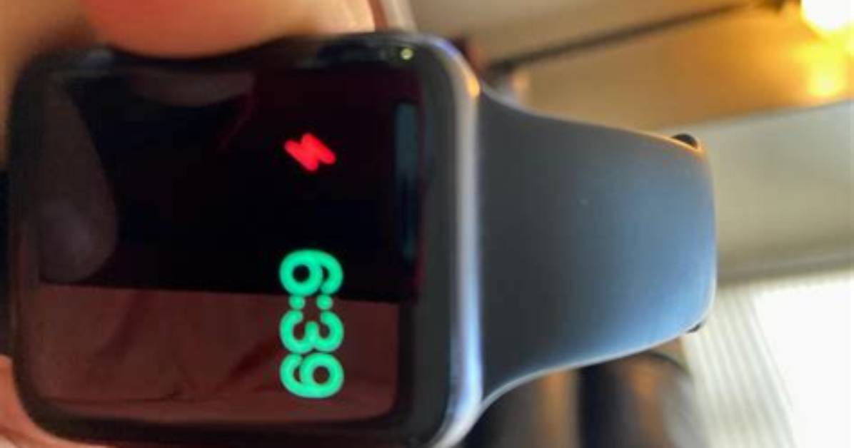 How Do I Clean My Apple Watch Sport Band Loop?
