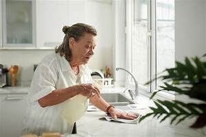 How Do I Clean My Elderly Parents Home?
