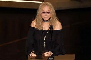 How Do I Contact Barbra Streisand?