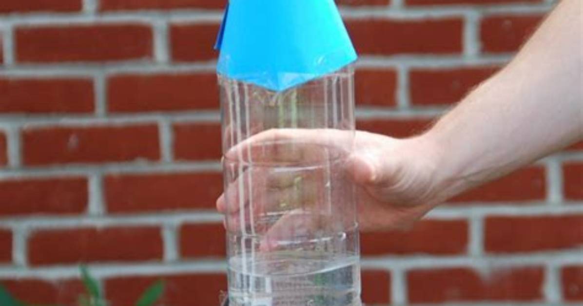 How Do You Make a Bottle Rocket?